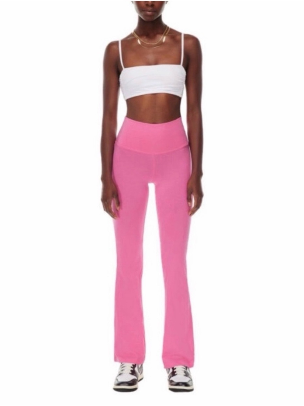 TNA by Aritzia Chill Flare Leggings in Bubblegum Pink, size Small